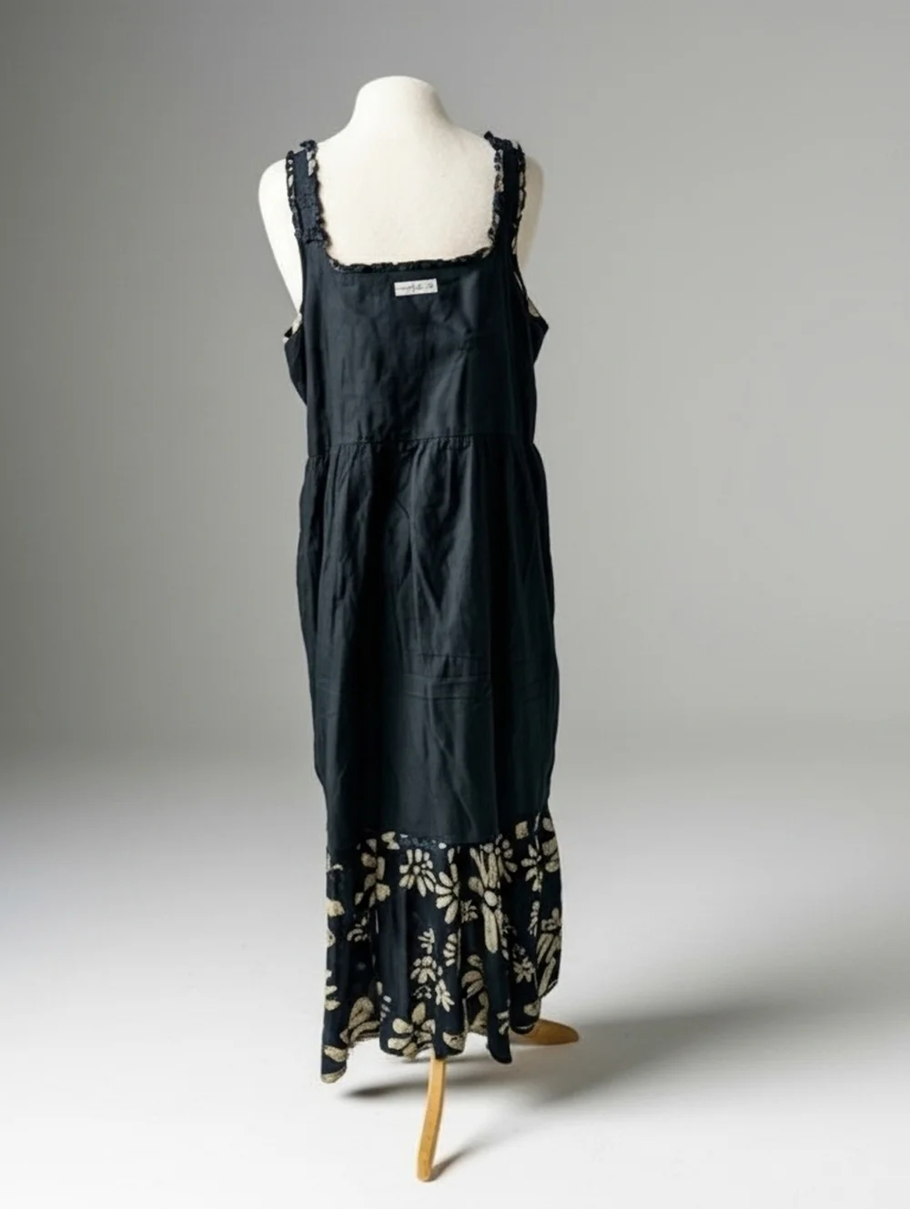Natural Life XL Black Maxi Floral Dress with Beige Floral Print - Picture 2 of 5
